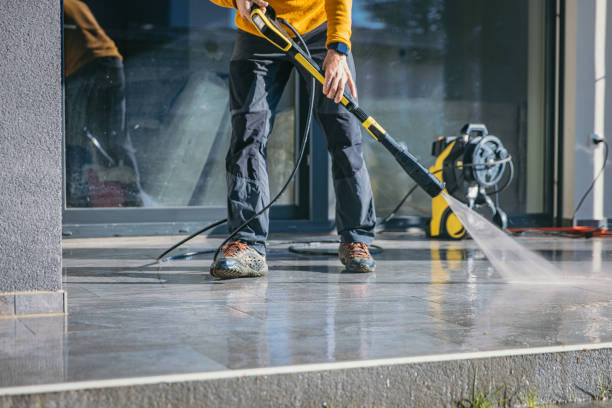 Best Parking Lot and Garage Cleaning  in Rohnert Park, CA
